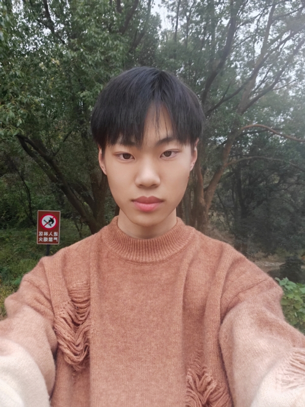 祤辰的第二张照片--徐州闪婚服务中心